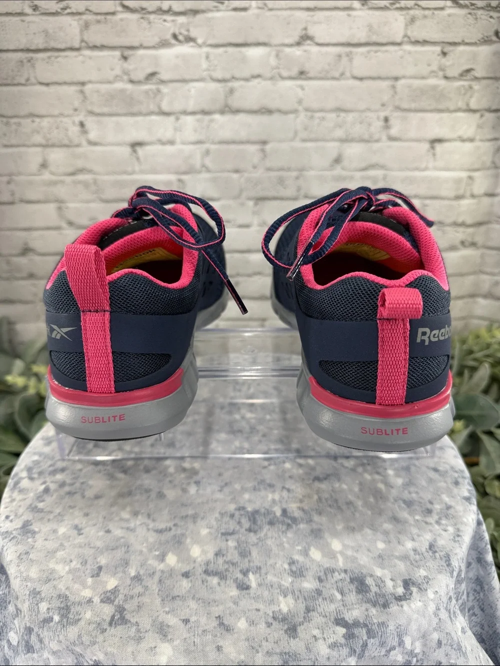 REEBOK “Sublite” Navy & Pink Oil & Slip-Resistant Alloy-Toe Athletic WMS 6W💙NEW